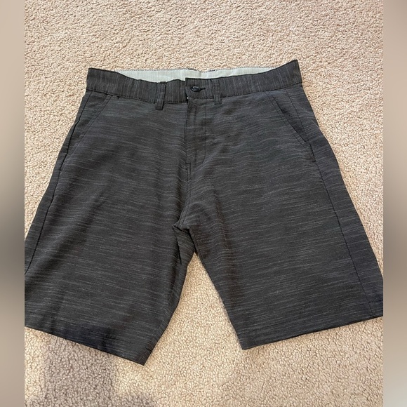 Men's BURNSIDE grayish black modern short - Picture 3 of 9